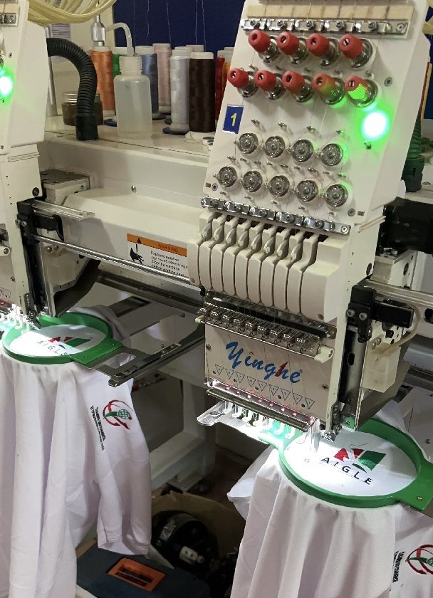 Impression sur tous supports, textile & enseignes — Africa Print Communication